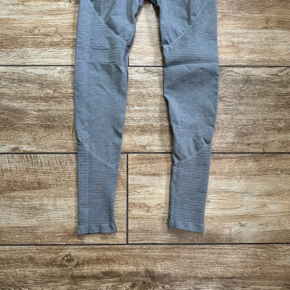 Alphalete Revival Leggings Size Medium Gray Full Length Leggings - Picture 5 of 13